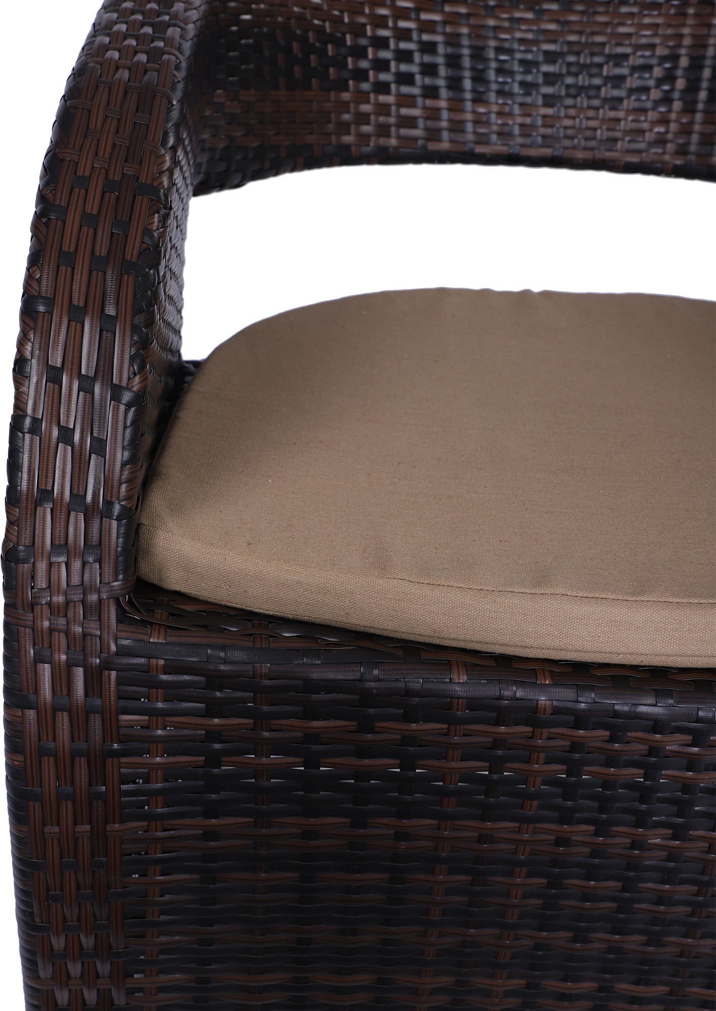 Deluxe coconino wicker online chair